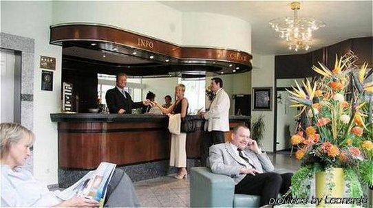 Astoria Easy Hotel