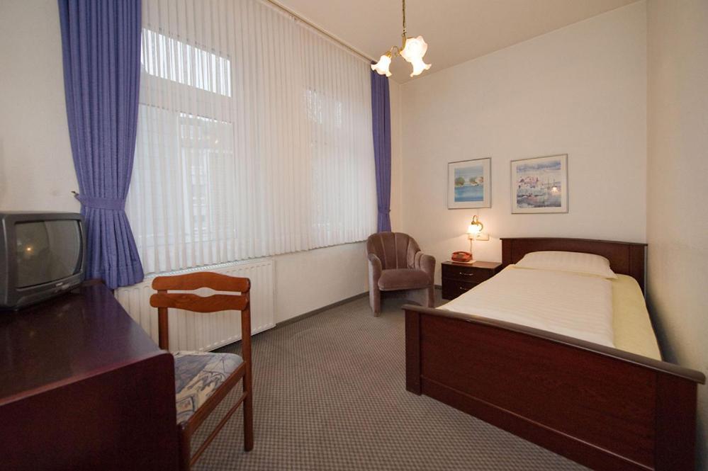 Hotel Astoria Easy